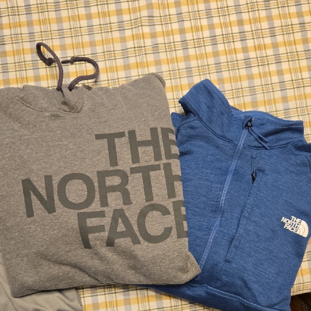 The North Face Gray and Blue Sweatshirt Bundle